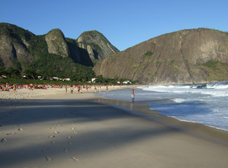 itacoatiara beach view