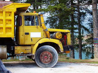 yellow truck