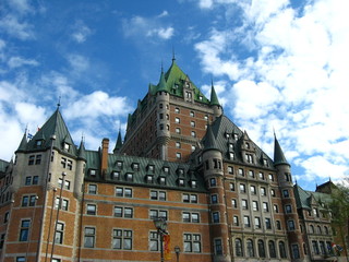 frontenac castle