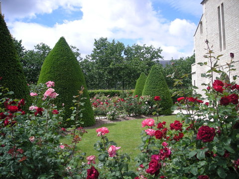 rodin's gardens lll