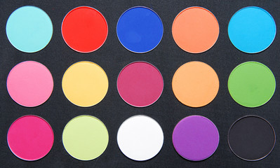 colored palette of dry shadows.