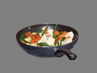 fyrpan full of winter vegetables
