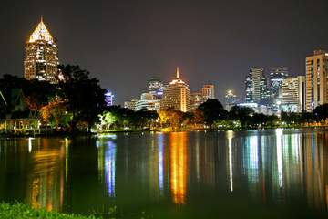 Fototapeta na wymiar bangkok parku
