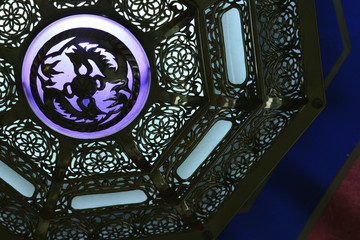 antique chinese lamp