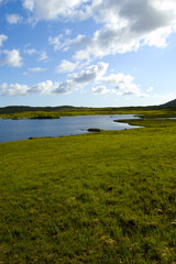 Fototapeta na wymiar jezioro w Connemara
