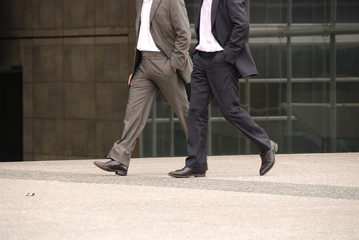 Fototapeta na wymiar biznesmenów spaceru