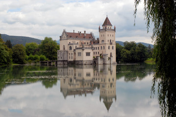 anif castle