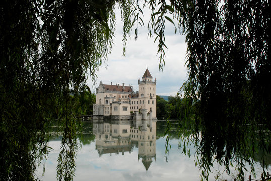 castle anif