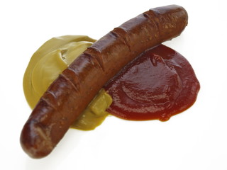 bockwurst auf senf und ketchup