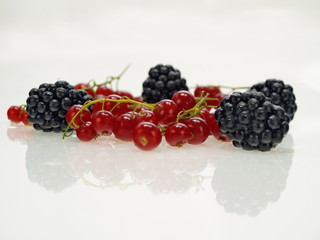brombeeren und johannisbeeren