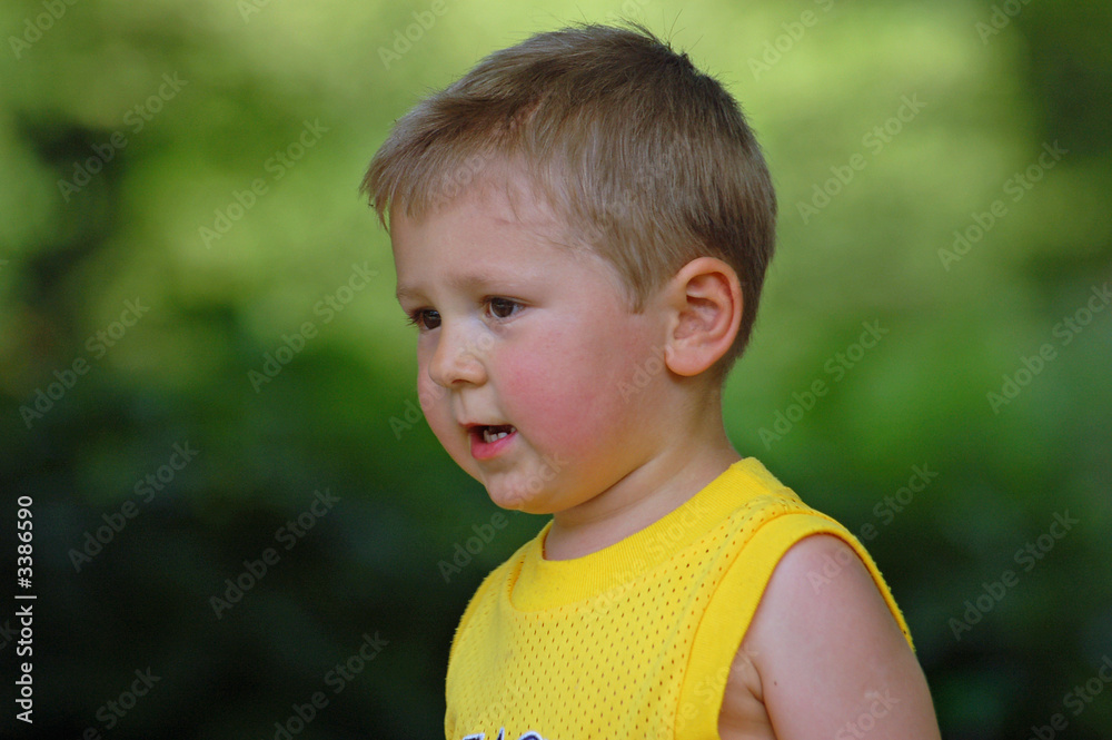 Wall mural little boy