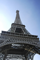 the eiffel tower
