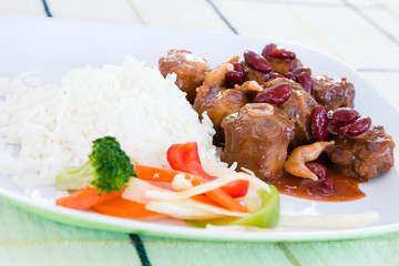 oxtail stew with rice and vegetables