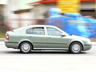 Photo sur Plexiglas Anti-reflet Voitures rapides fast moving car