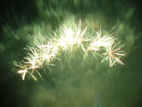 feu d'artifice vert