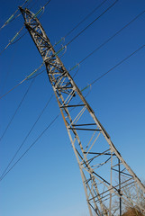 pylône electricité haute tension