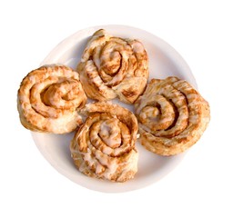 caramel cinnamon rolls