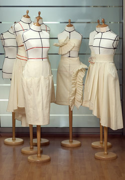 dressmaker dummies / mannequines / models