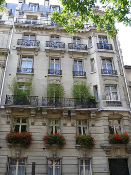 façade de pierre blanche, paris 17