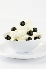 blueberry cream