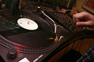 turnatables - dj 9