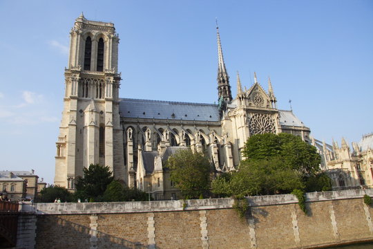 cath&eacute;drale notre dame