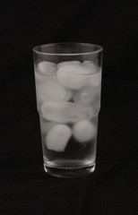 mineral water with ice