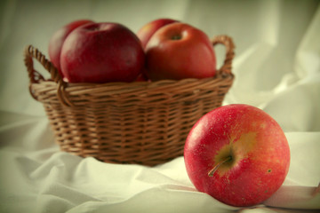 apples
