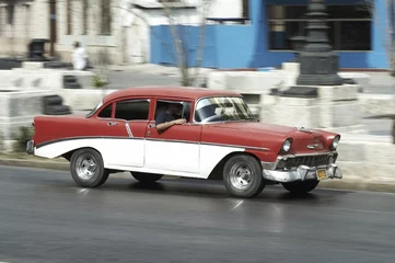 Wall murals Cuban vintage cars classic american cars
