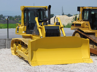 bulldozer © dinostock