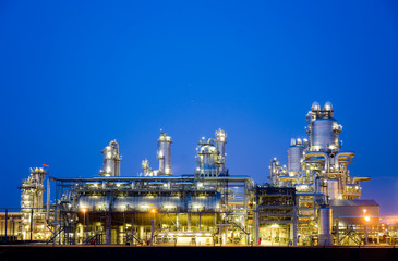 refinery at night 5