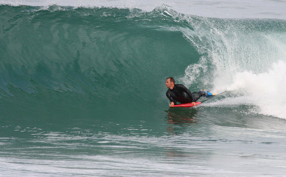 Bodyboard Dans Le Tube