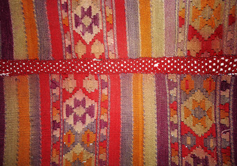 traditional romanian carpet