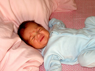 Naklejka premium baby crying