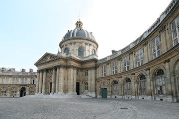 Fototapeta na wymiar Instytut Królewski w Paryżu