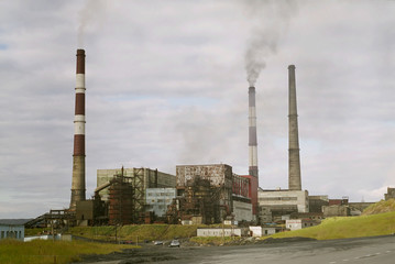 Fototapeta na wymiar Przemysłowe Fabryka szkodliwy dla przyrody