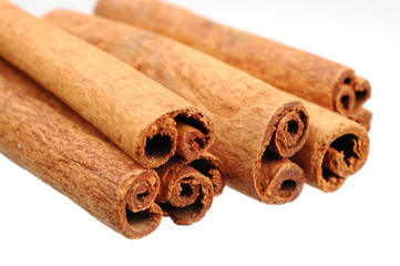 a bunch of cinnamon stick close up