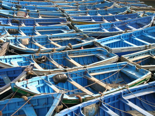 Les barques bleues