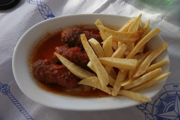 Sousoukakia