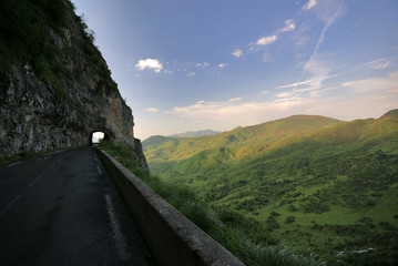 corniche des pyrénées © Photo Passion