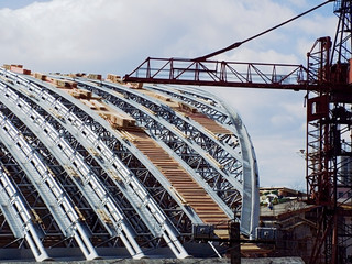 Construction  of a festival amphitheater roof in Vitebsk