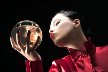 Naklejka premium girl is looking fish