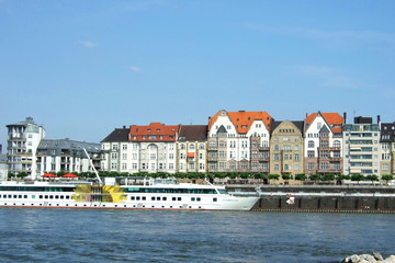 Düsseldorf am Rhein