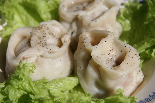 Meat pel'menis
