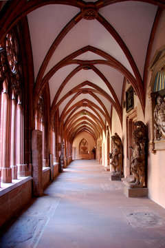Kreuzgang Dom Mainz