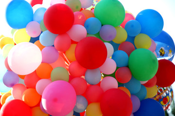 Fototapeta viele bunte luftballons obraz