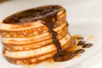 Pancake,topped with Honey and Chocolate