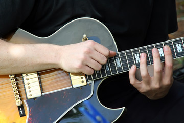 Fototapeta na wymiar guitar player