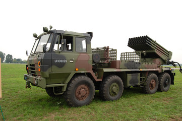 Military vehicle