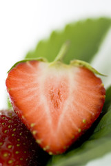 Erdbeeren, weißer Hintergrund